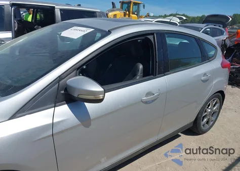 2014 Ford Focus Se from USA, damaged, VIN 1FADP3K26EL193053